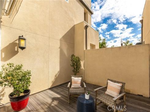 245 Follyhatch , Irvine, CA