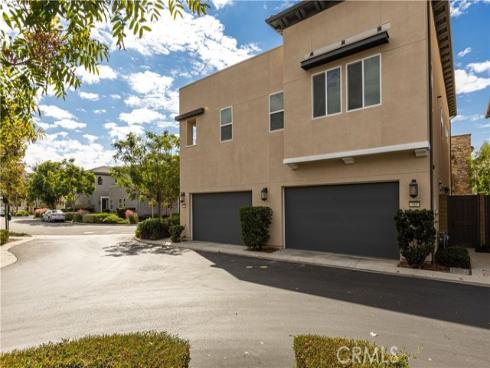 245 Follyhatch , Irvine, CA