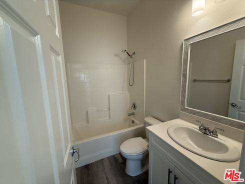 65  Plateau  , Irvine, CA