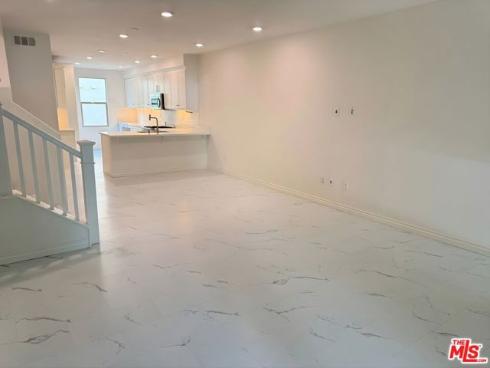 65  Plateau  , Irvine, CA