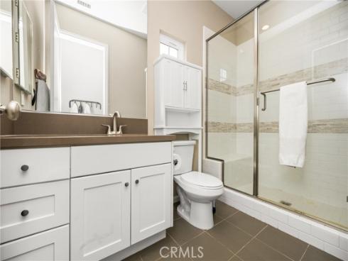 119  Strawberry  , Irvine, CA