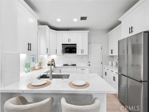 345  Tall Oak  , Irvine, CA