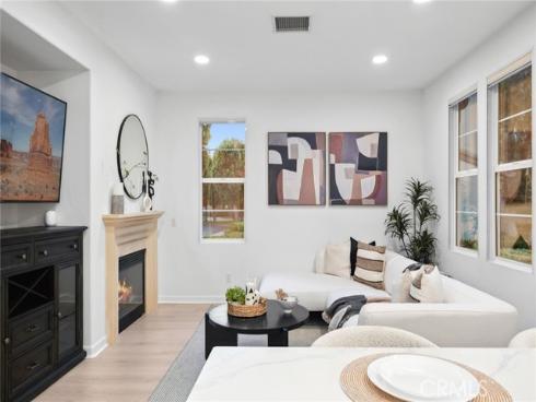 345  Tall Oak  , Irvine, CA