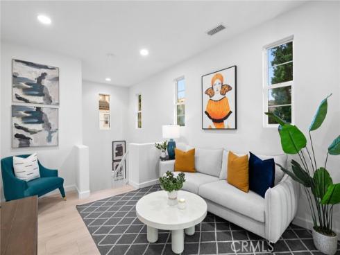 345  Tall Oak  , Irvine, CA