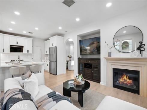 345  Tall Oak  , Irvine, CA