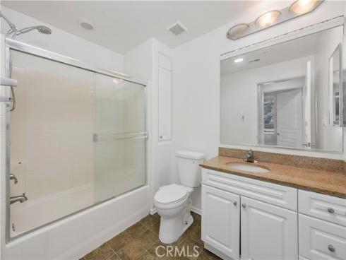 2114 Watermarke , Irvine, CA