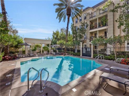 2114 Watermarke , Irvine, CA