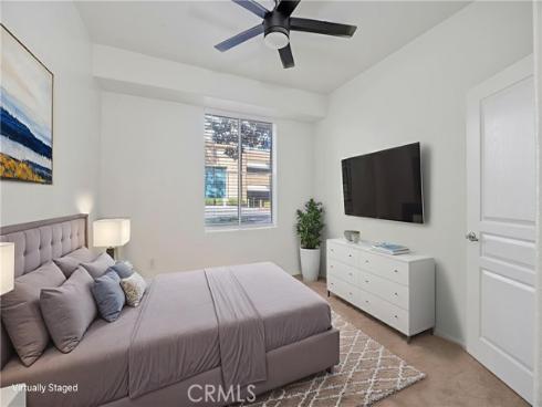 2114 Watermarke , Irvine, CA