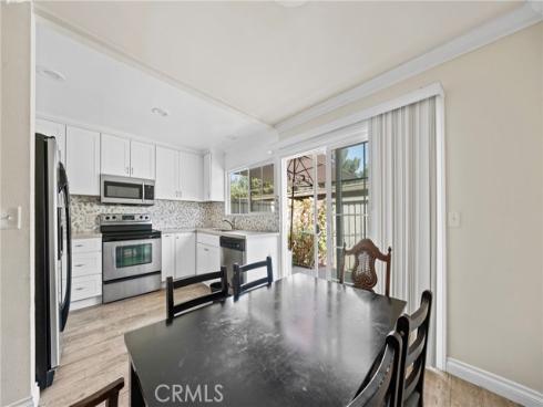 63 Streamwood , Irvine, CA