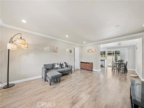 63 Streamwood , Irvine, CA