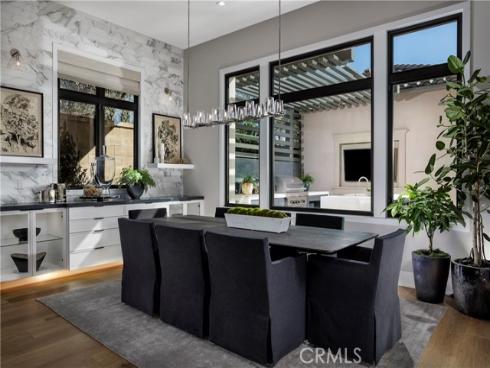 541  Peninsula  , Irvine, CA