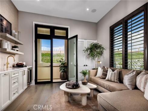 545 Peninsula , Irvine, CA