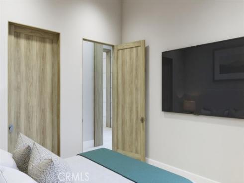 552  Peninsula  , Irvine, CA