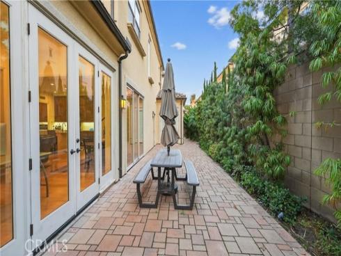 72  Honeyflower  , Irvine, CA