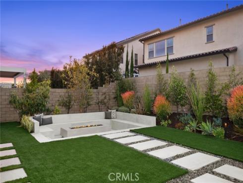 113  Pixel  , Irvine, CA