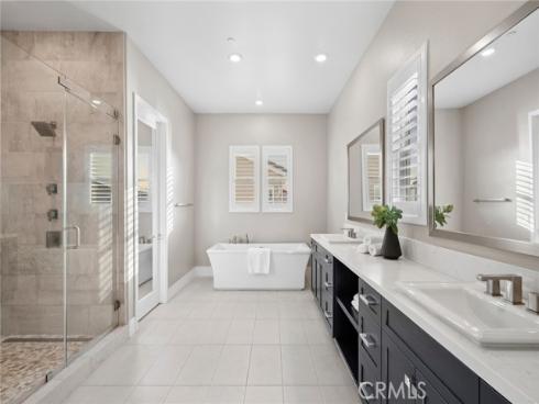 113  Pixel  , Irvine, CA