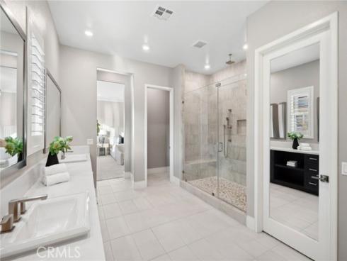 113  Pixel  , Irvine, CA