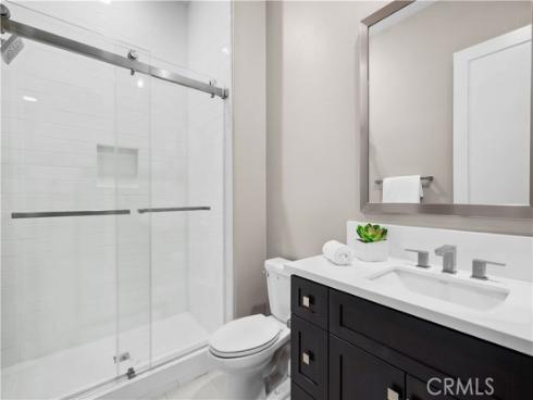 113  Pixel  , Irvine, CA