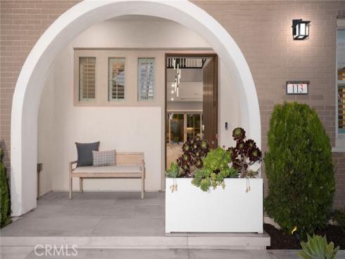 113  Pixel  , Irvine, CA