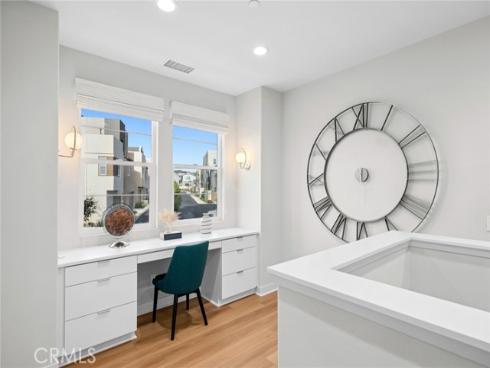 138  Biome  , Irvine, CA