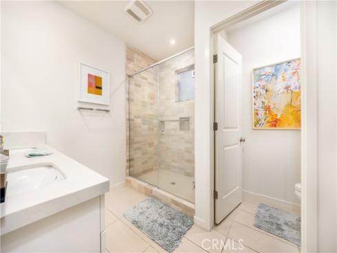 126  Sunnyside  , Irvine, CA