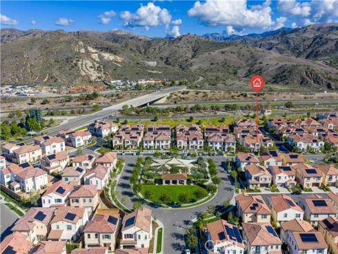 126  Sunnyside  , Irvine, CA