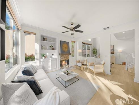 9  Santa Luzia Aisle  , Irvine, CA