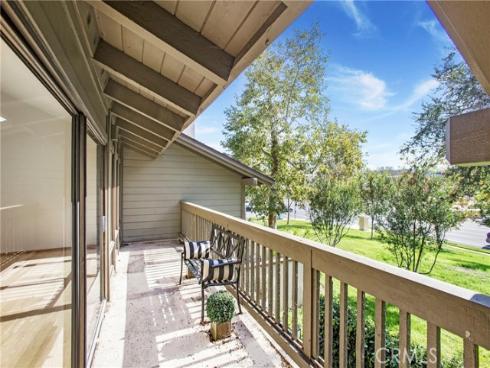 14  Vista  , Irvine, CA