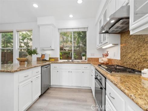 31 Dinuba , Irvine, CA