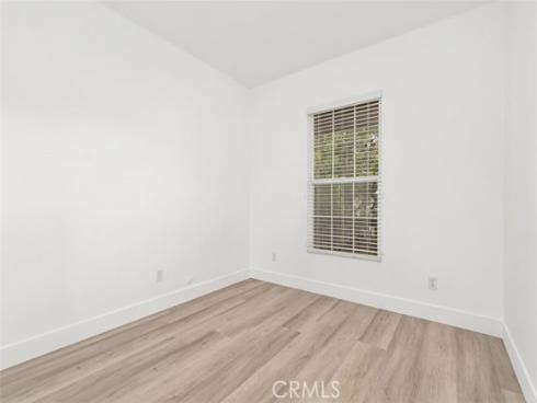 31 Dinuba , Irvine, CA