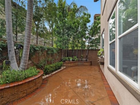 31 Dinuba , Irvine, CA