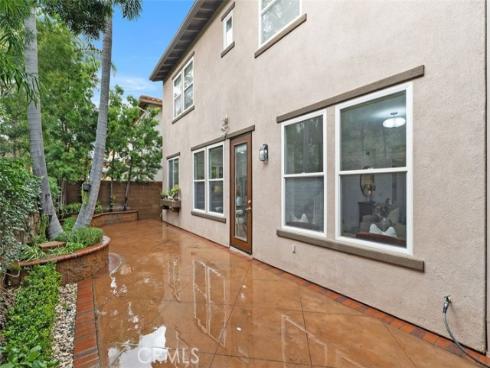 31 Dinuba , Irvine, CA