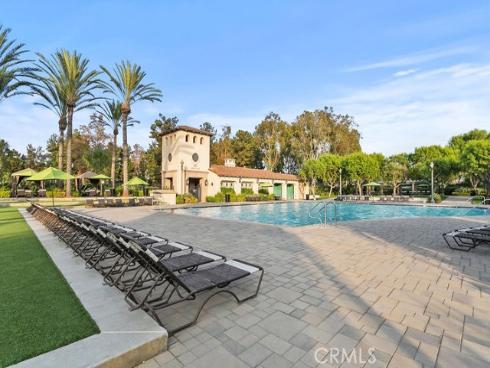 31 Dinuba , Irvine, CA