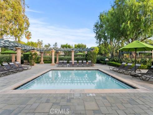 31 Dinuba , Irvine, CA