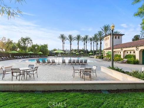 31 Dinuba , Irvine, CA