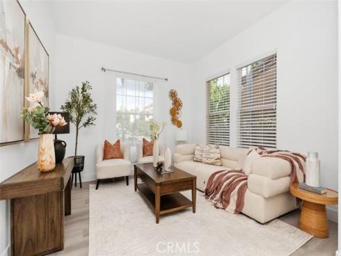 31 Dinuba , Irvine, CA