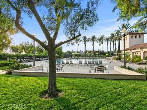 31 Dinuba , Irvine, CA