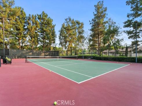 31 Dinuba , Irvine, CA