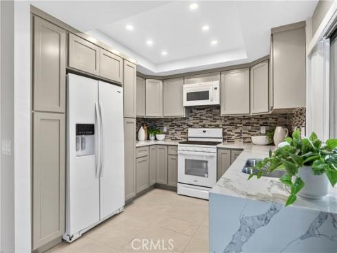 16  Rana  57 , Irvine, CA