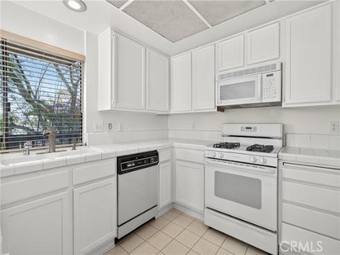 23  Viejo  79 , Irvine, CA