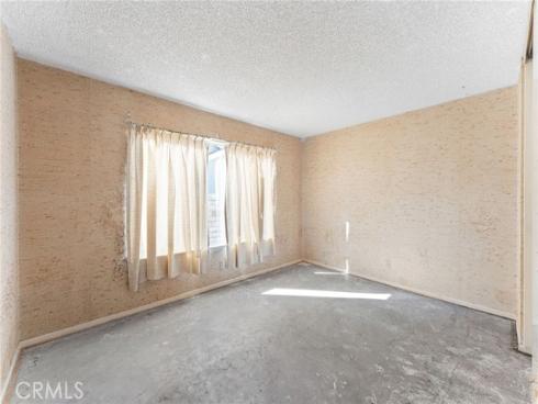 15422  Alsace  , Irvine, CA