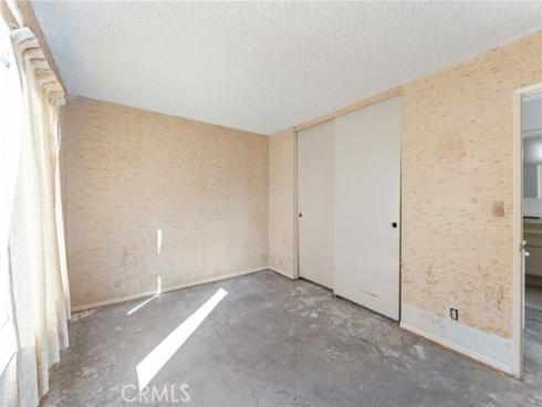 15422  Alsace  , Irvine, CA