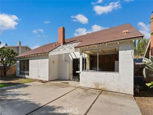 15422  Alsace  , Irvine, CA