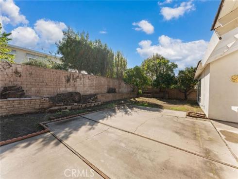 15422  Alsace  , Irvine, CA