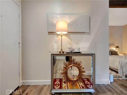 174  Streamwood  , Irvine, CA