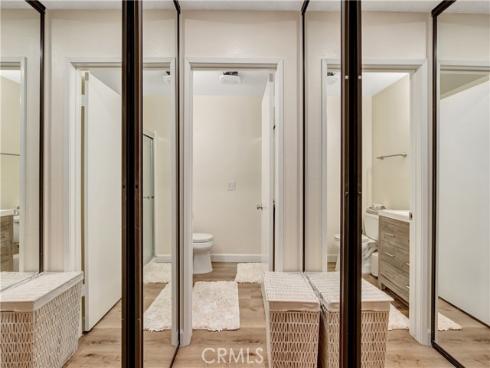 174  Streamwood  , Irvine, CA