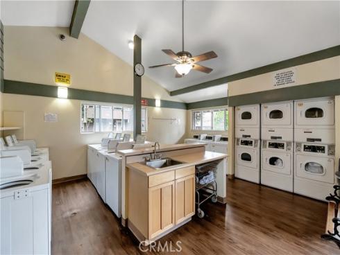 174  Streamwood  , Irvine, CA