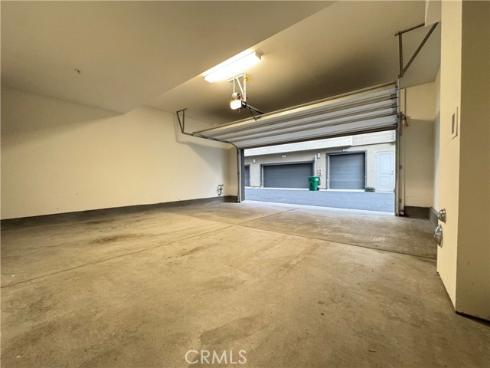 175  Bowery  , Irvine, CA