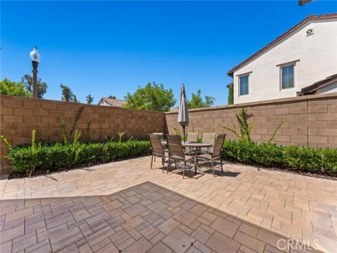 87  Darby  , Irvine, CA