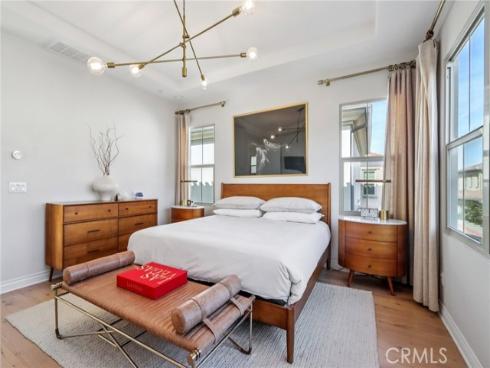 110 Globe , Irvine, CA